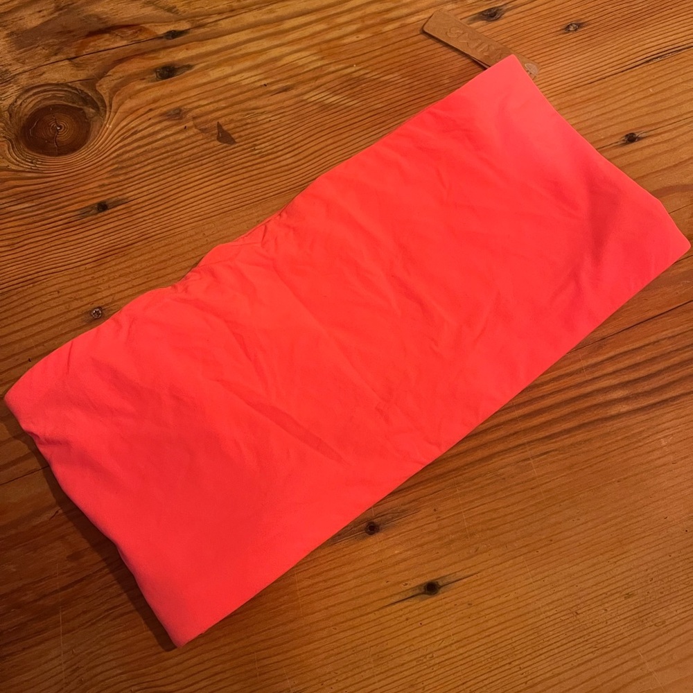 SKIMS fits everybody bandeau new with tags!